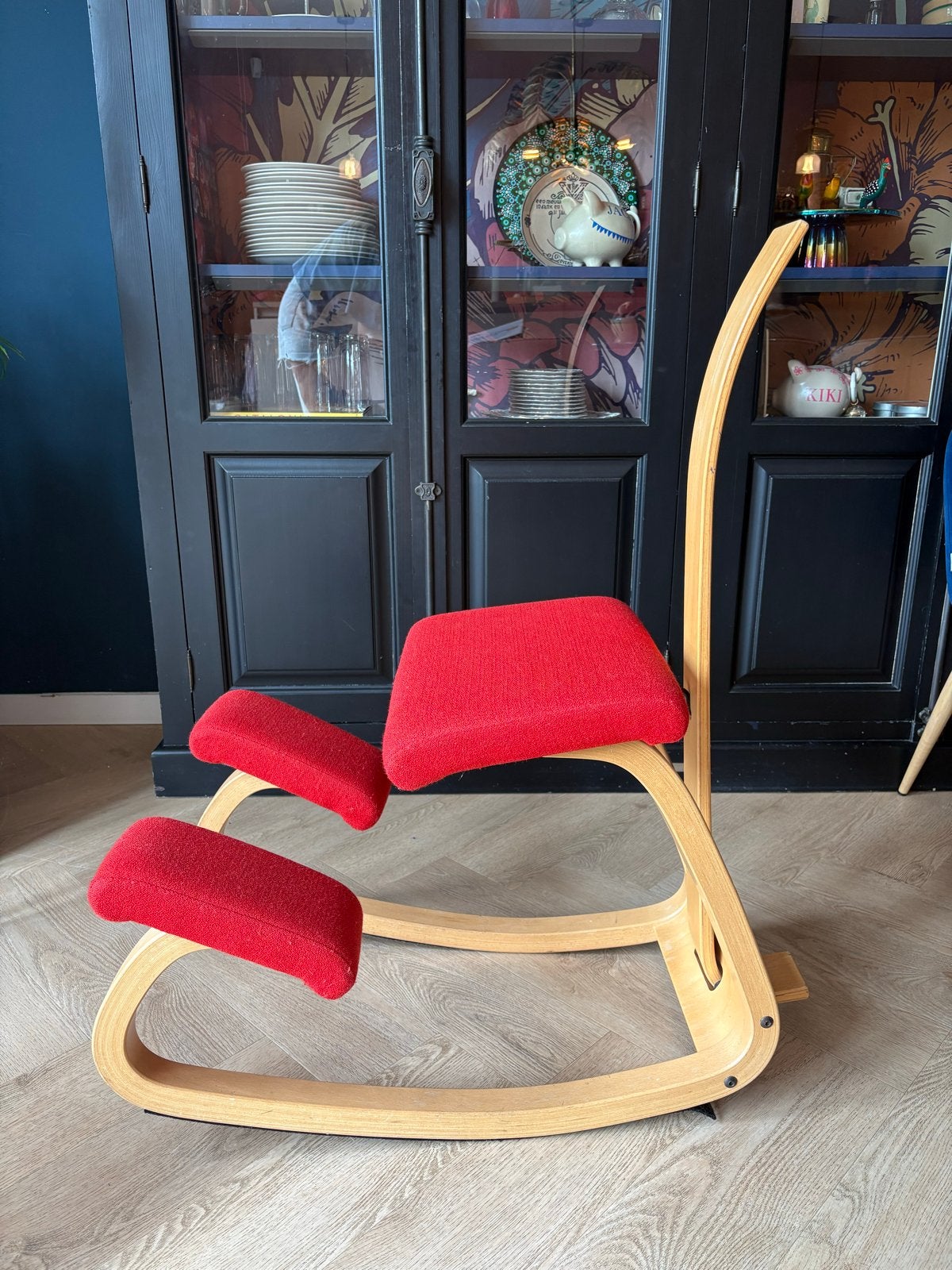 Varier Variable Balans Kniestoel - Ergonomisch Rood, Ophalen, Gebruikt, Eén, Rood