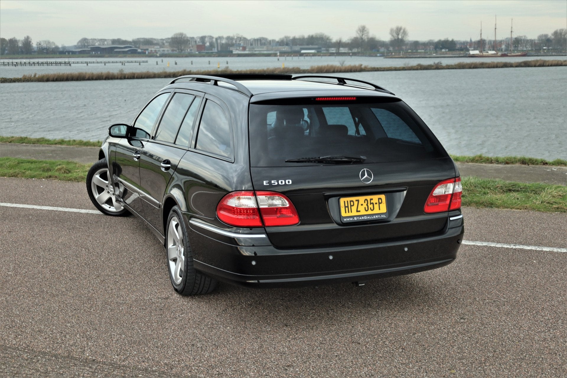Mercedes-Benz E-Klasse Combi E 500 Avantgarde Youngtimer BTW, Auto's, Automaat, Gebruikt, 4996 cc, Zwart