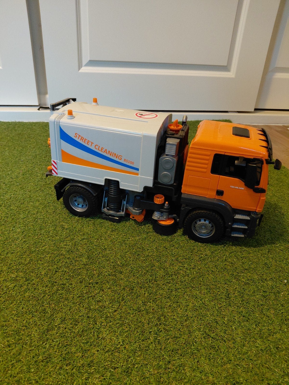 Bruder 3780 MAN TGS Gemeentereiniging Veegwagen, Kinderen en Baby's, Ophalen, Zo goed als nieuw