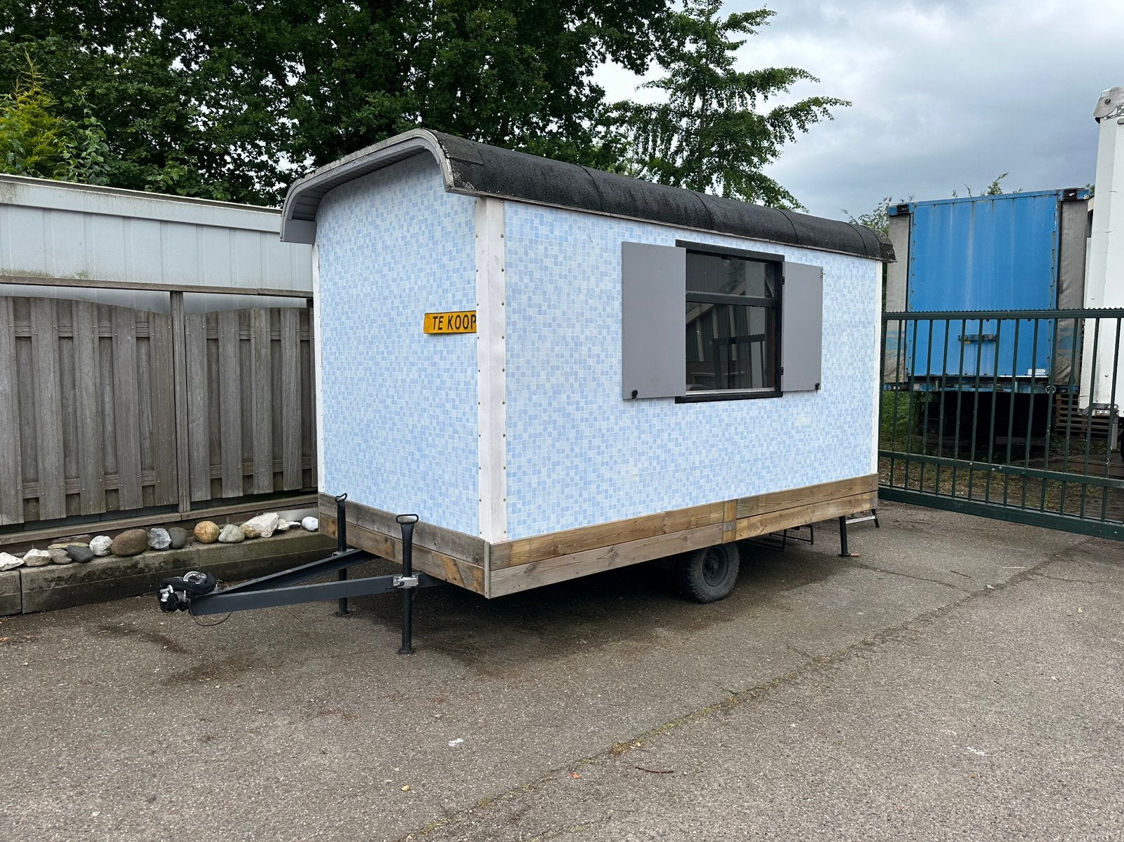 Pipowagen Schaftkeet schaftwagen bouwkeet t house foodtruck, Doe-het-zelf en Verbouw, Bouwketen en Schaftketen, Zo goed als nieuw