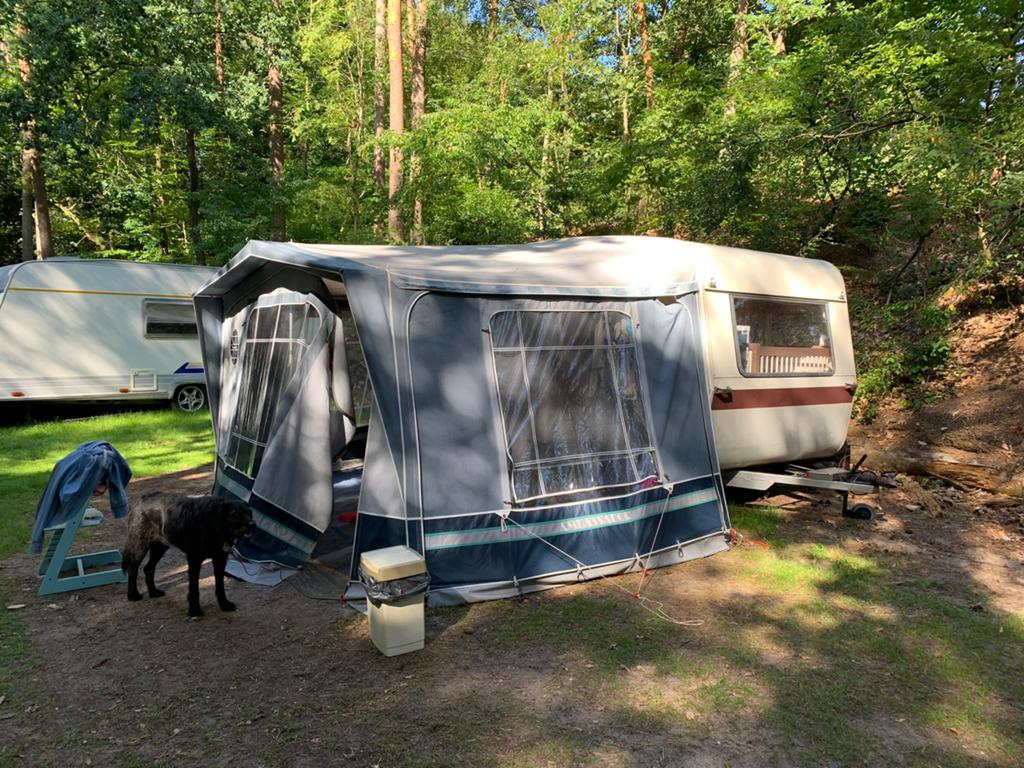 Mooie oldtimer caravan, Rondzit, Ringverwarming, Particulier, 500 - 750 kg