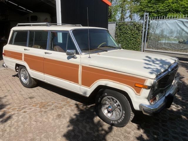 Jeep Wagoneer 5.9 AUT 4WD 1984 Wit, belasting vrij, Automaat, 8 cilinders, 2000 kg, Leder en Stof