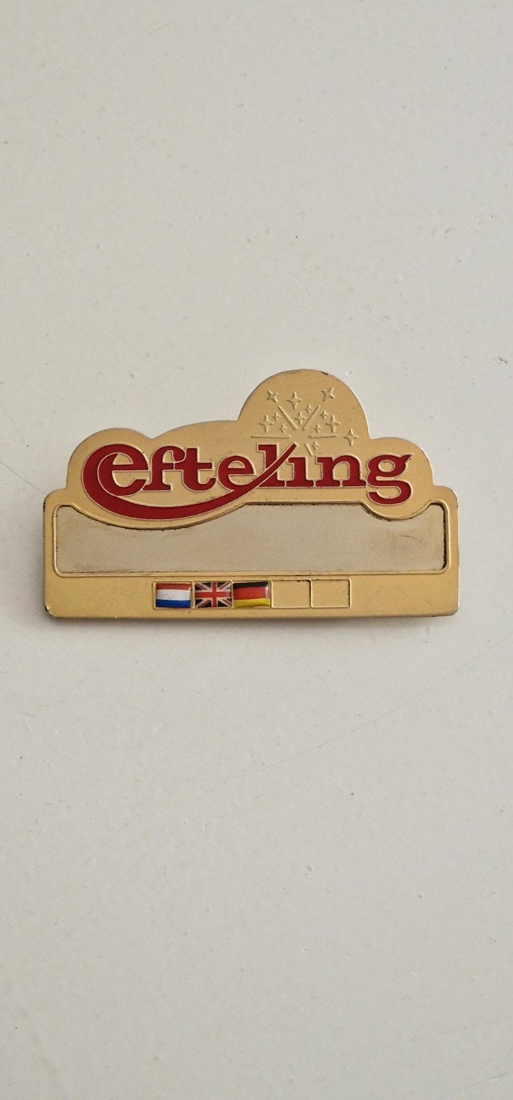 Efteling personeel batch, Ophalen of Verzenden, Gebruikt, Button of Speldje