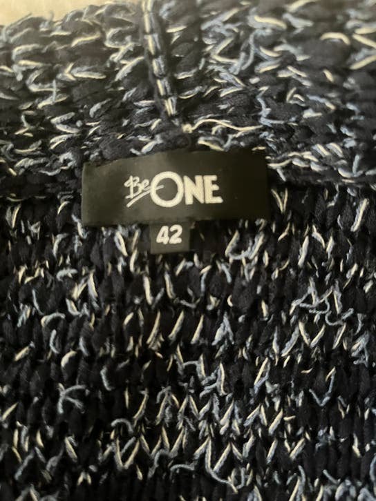 Vest Be One mt 42, Ophalen of Verzenden, Zo goed als nieuw
