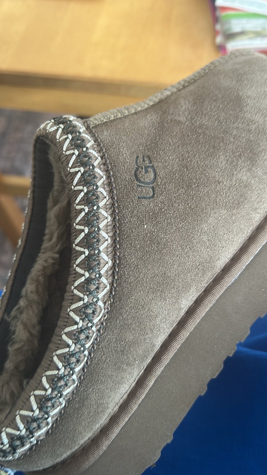 Nieuwe Uggs Tasman II Chestnut - Maat 39, Ophalen of Verzenden, Nieuw, Bruin, Pantoffels of Sloffen