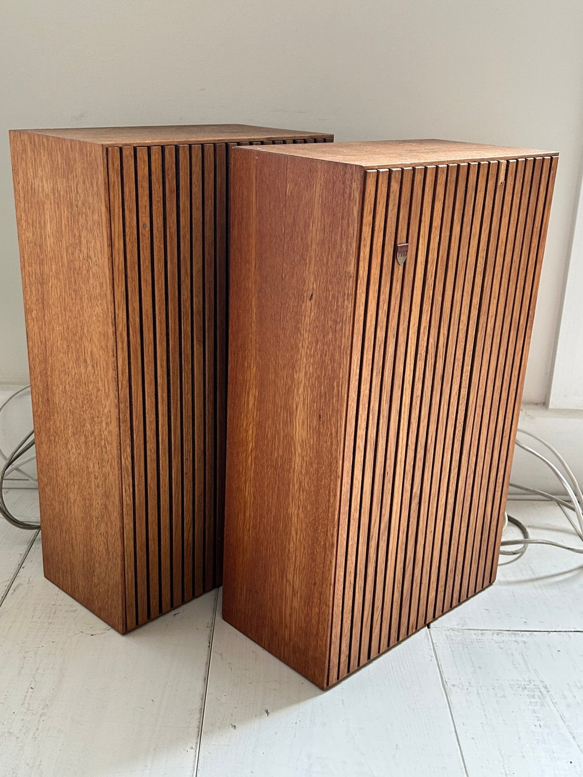 Aristona speakers, hout, Gebruikt, Minder dan 60 watt, Front, Rear of Stereo speakers, Ophalen