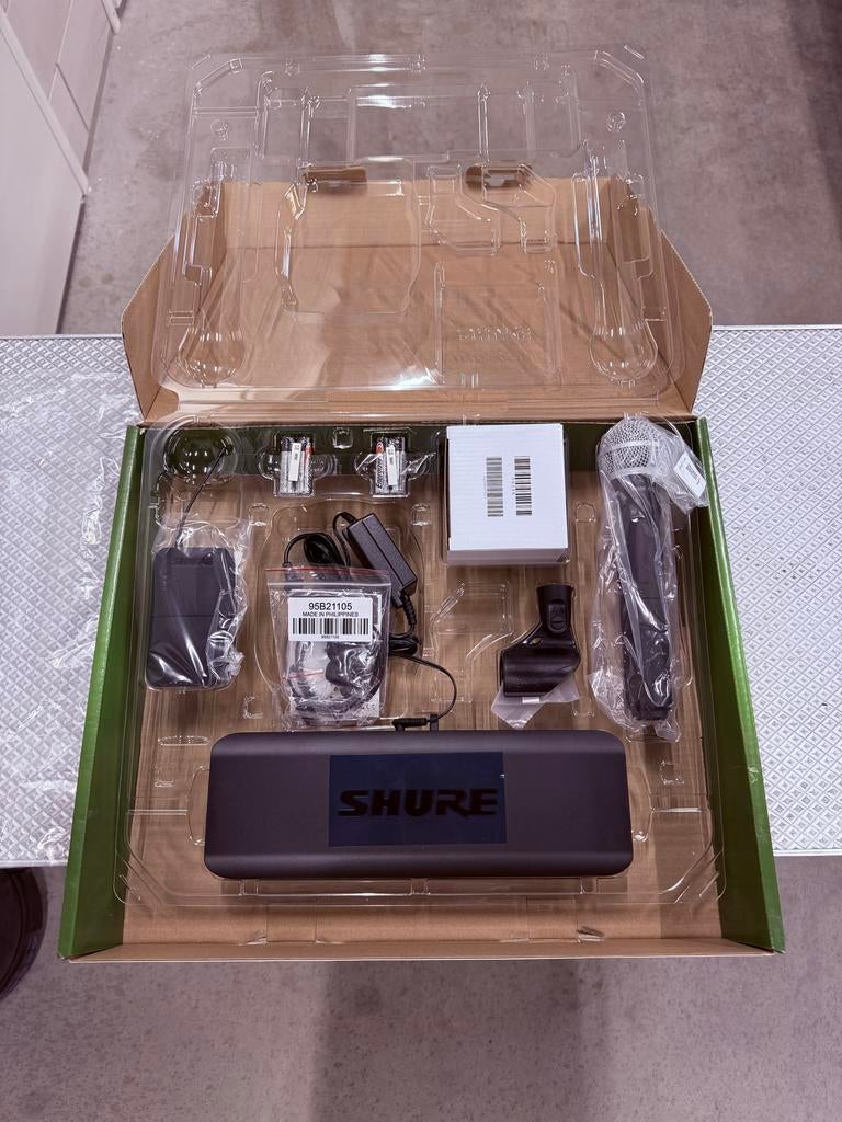 Shure BLX Combo met PG58 Microfoon en CVL, Ophalen of Verzenden, Nieuw, Zangmicrofoon, Draadloos
