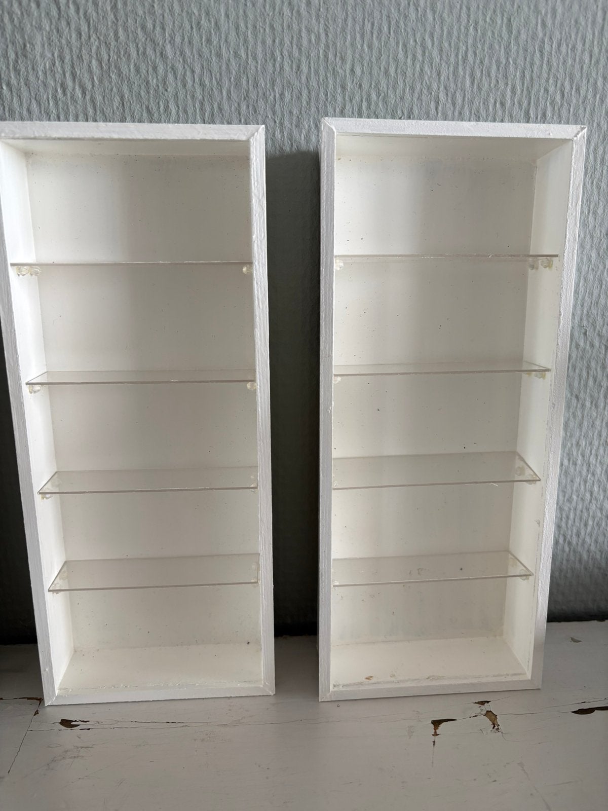 2mooie leg kasten voor in een poppenhuis of winkeltje 7.50, Ophalen of Verzenden, Zo goed als nieuw, Poppenhuis