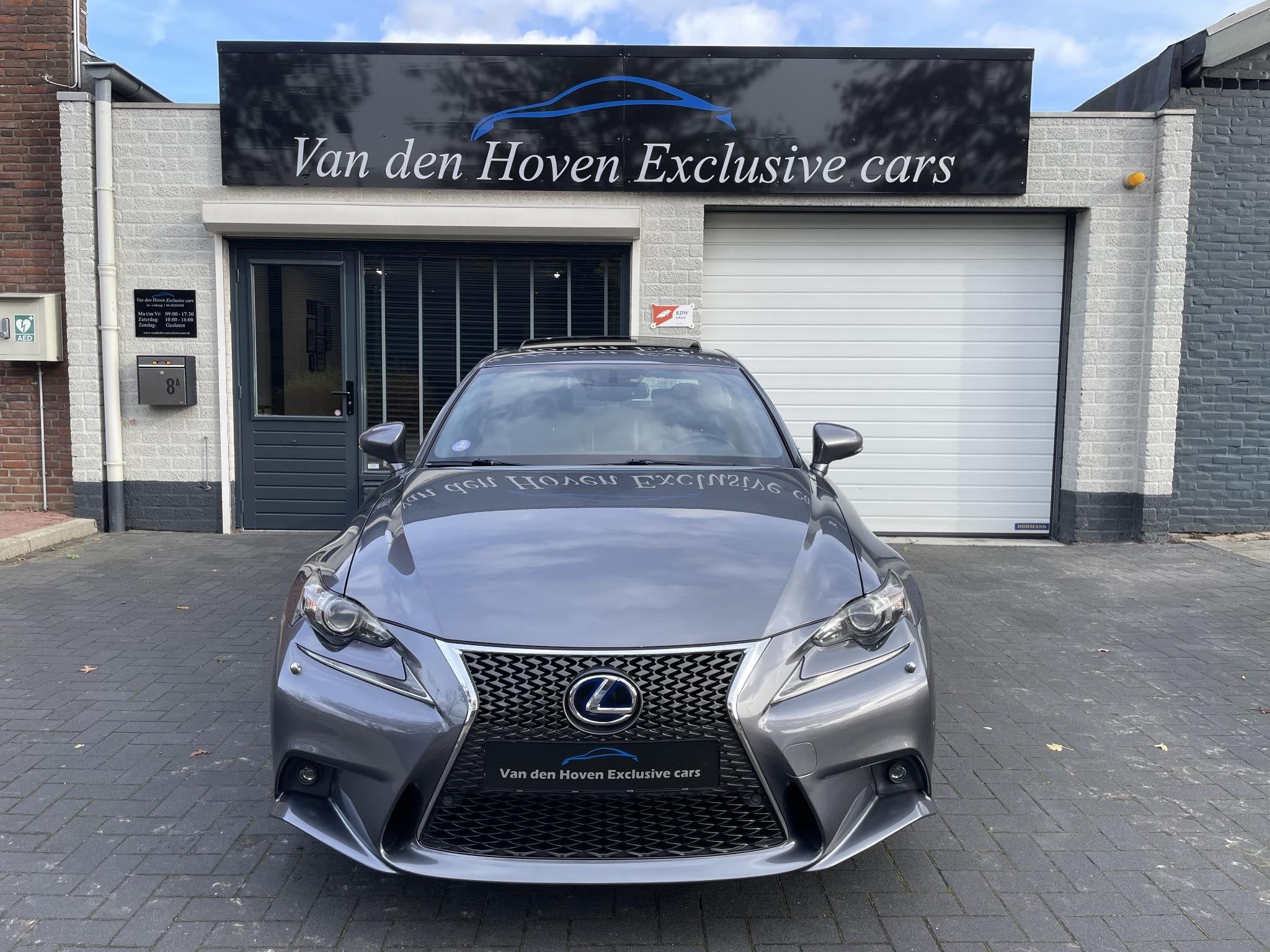 Lexus IS 300h F Sport Line Schuifdak Dealer onderhouden., Auto's, Automaat, Achterwielaandrijving, Gebruikt, Leder