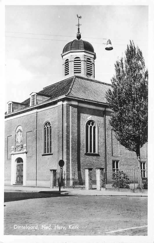 377-446-013 Dinteloord NH Kerk, Verzamelen, Ophalen of Verzenden, Voor 1920, Noord-Brabant