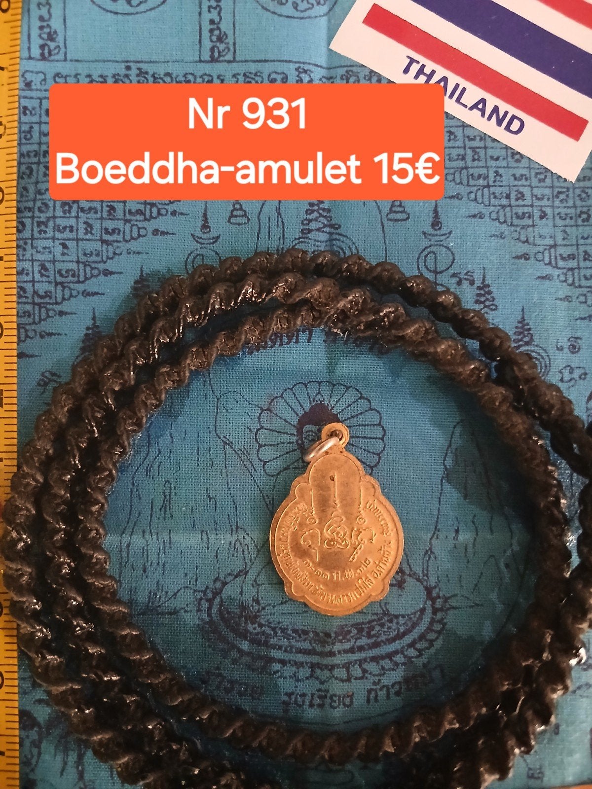 Boeddha-amulet uit Thailand met ketting, Antiek en Kunst, Antiek | Religie, Ophalen of Verzenden