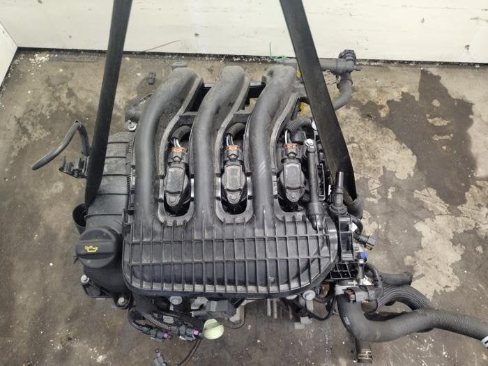 Motor van een Opel Crossland X, Gebruikt, -, -, Opel