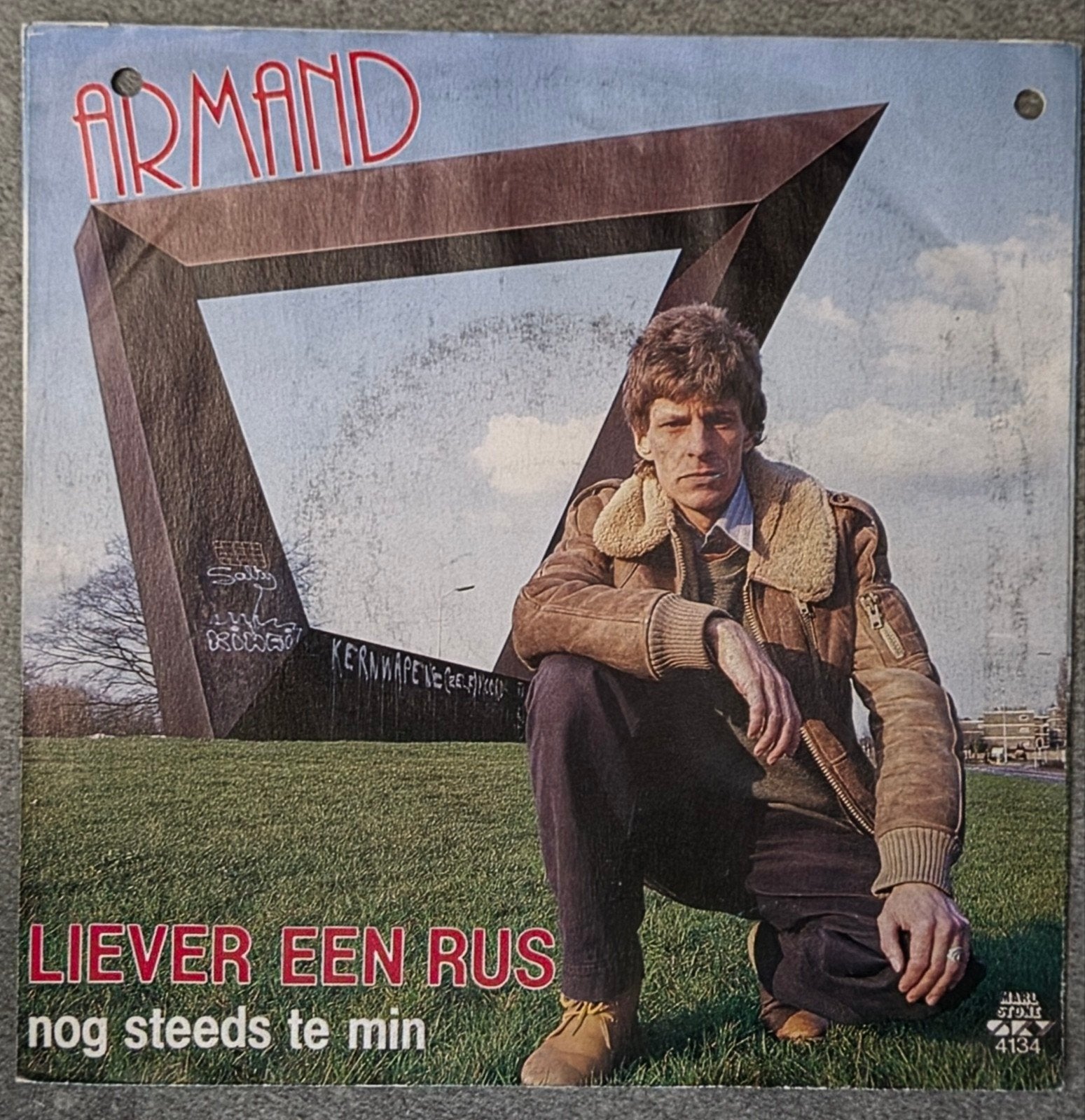 Armand - Liever een rus / nog steeds te min, Ophalen, Gebruikt, 7 inch, Levenslied of Smartlap