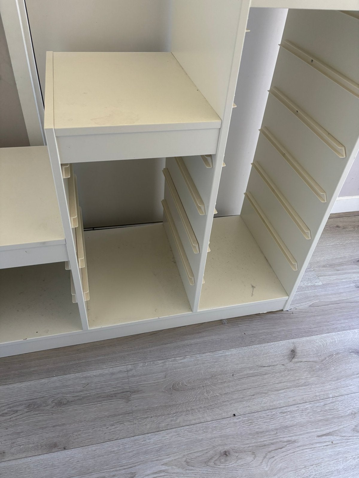 Ikea opbergkast zonder bakken, Ophalen, Zo goed als nieuw