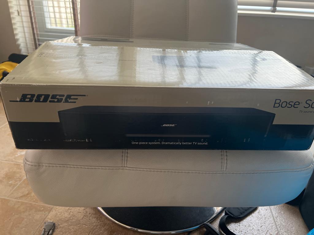 Bose Solo TV, Ophalen of Verzenden, Met ingebouwde subwoofer, Zo goed als nieuw
