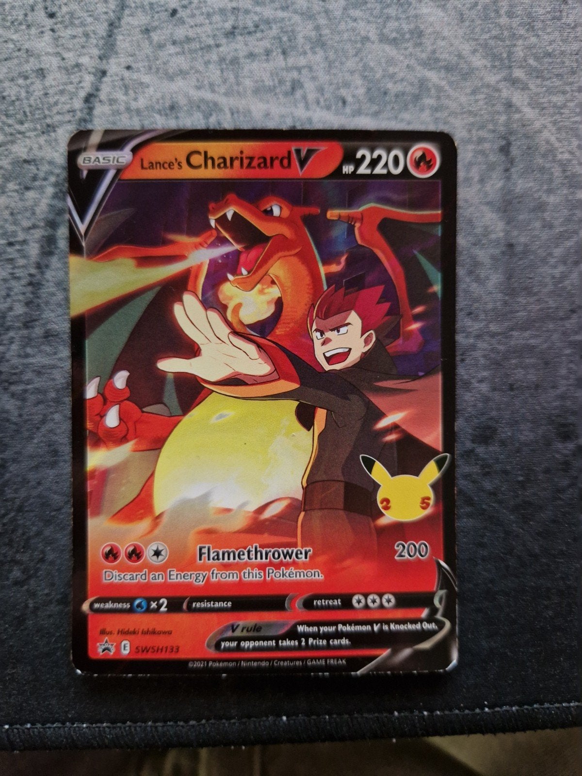 Lance's Charizard V SWSH133 Pokémon Kaart, Ophalen, Zo goed als nieuw, Losse kaart, Foil