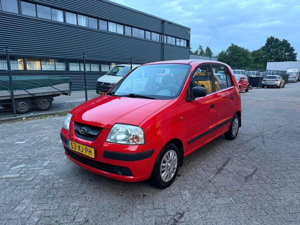 Hyundai Atos 1.1i Active Young 108860 km  (2007), Auto's, Voorwielaandrijving, Stof, 31 €/maand, 4 cilinders