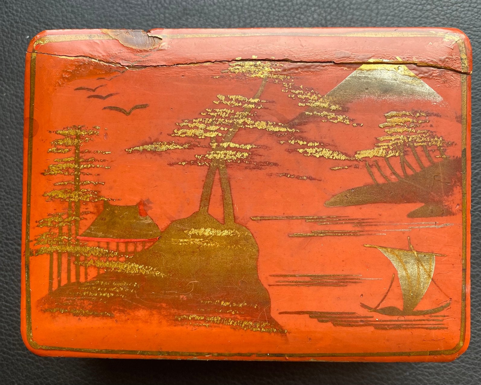 Sigarendoosje hout, Ophalen of Verzenden, Gebruikt, Sigarenbandjes