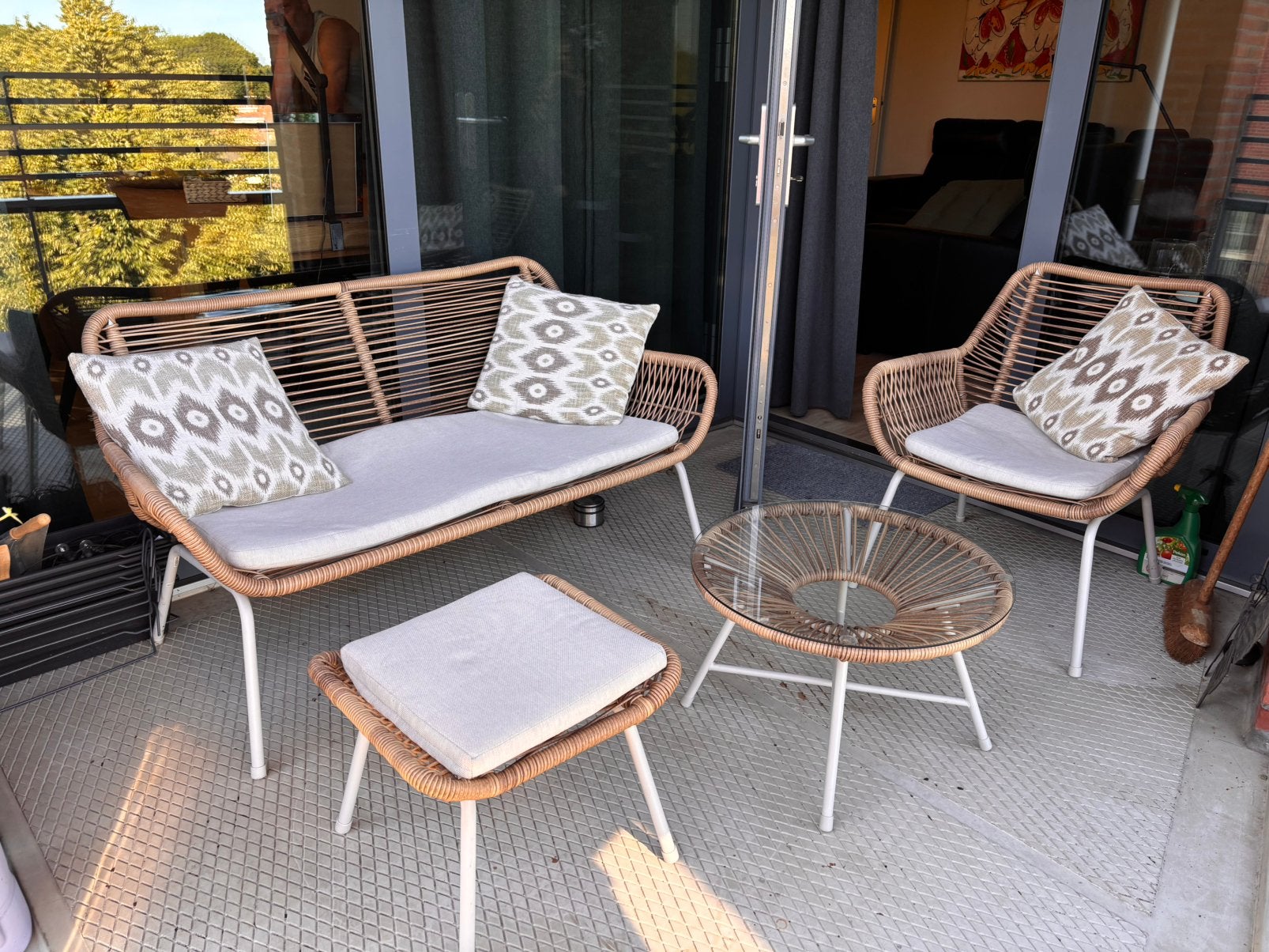 Compleet leuk lounge setje, Tuin en Terras, Ophalen, 3 zitplaatsen, Loungeset, Wicker