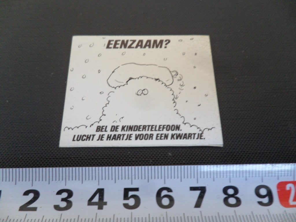 sticker EENZAAM ? Bel de kindertelefoon Lucht je hartje ...., Ophalen, Zo goed als nieuw