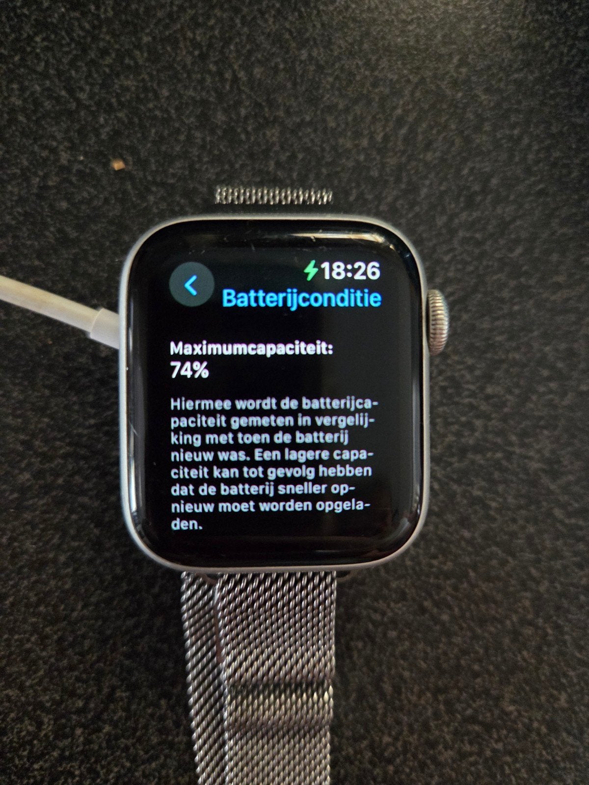 Apple Watch SE 40mm - Zilver met Milanese band, Gebruikt, IOS, Ophalen of Verzenden, Waterdicht