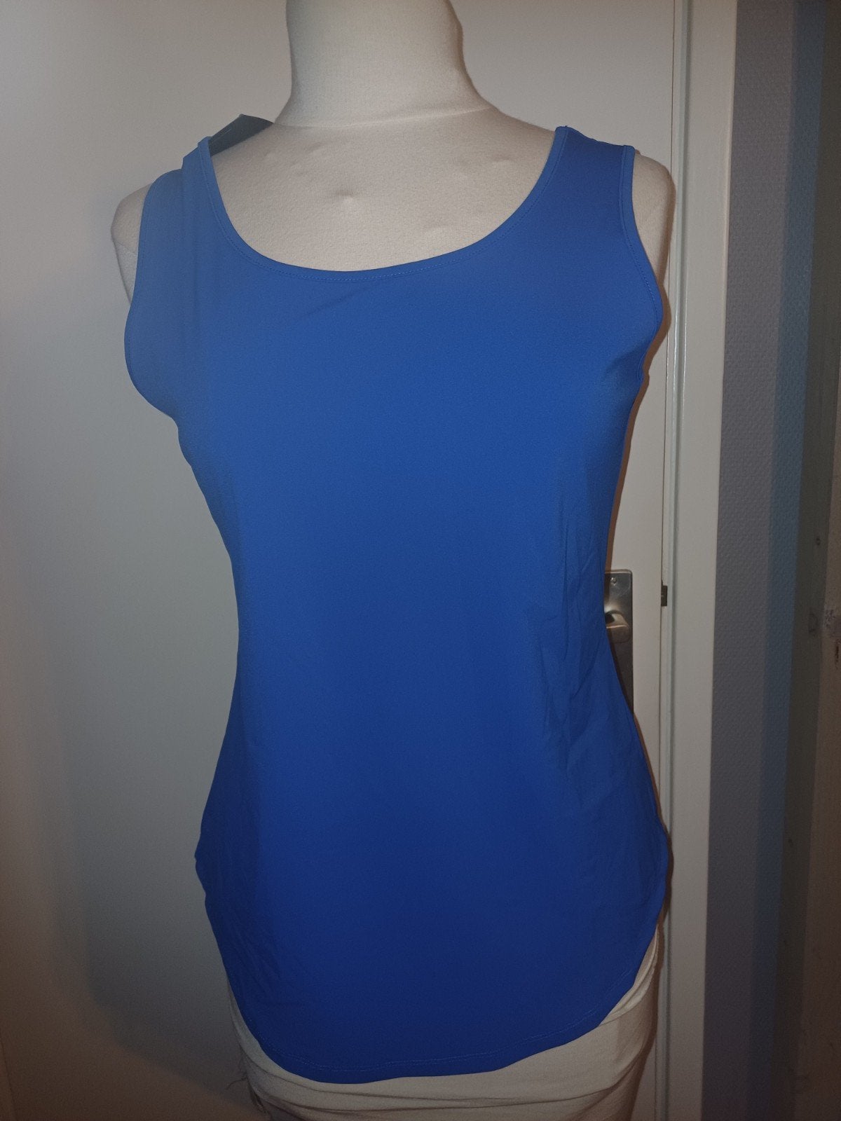 Mi piace travel top Royal blue - Diverse maten, Kleding | Dames, Tops, Blauw, Maat 42/44 (L), Nieuw, Ophalen of Verzenden