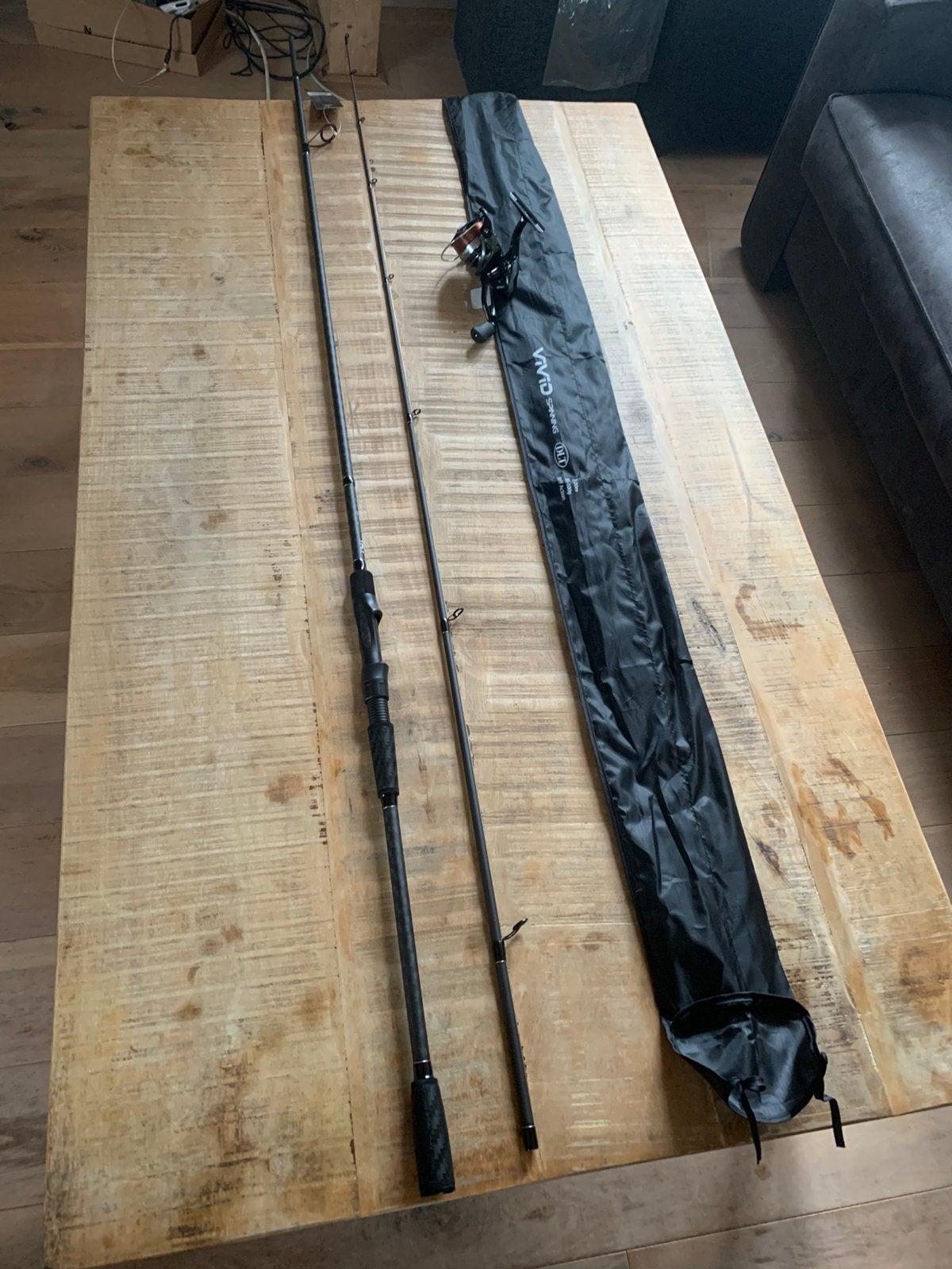 Nieuwe DLT Vivid spinhengel + Okuma molen, 3.00m 30-100 gr, Ophalen of Verzenden, Nieuw, Complete set