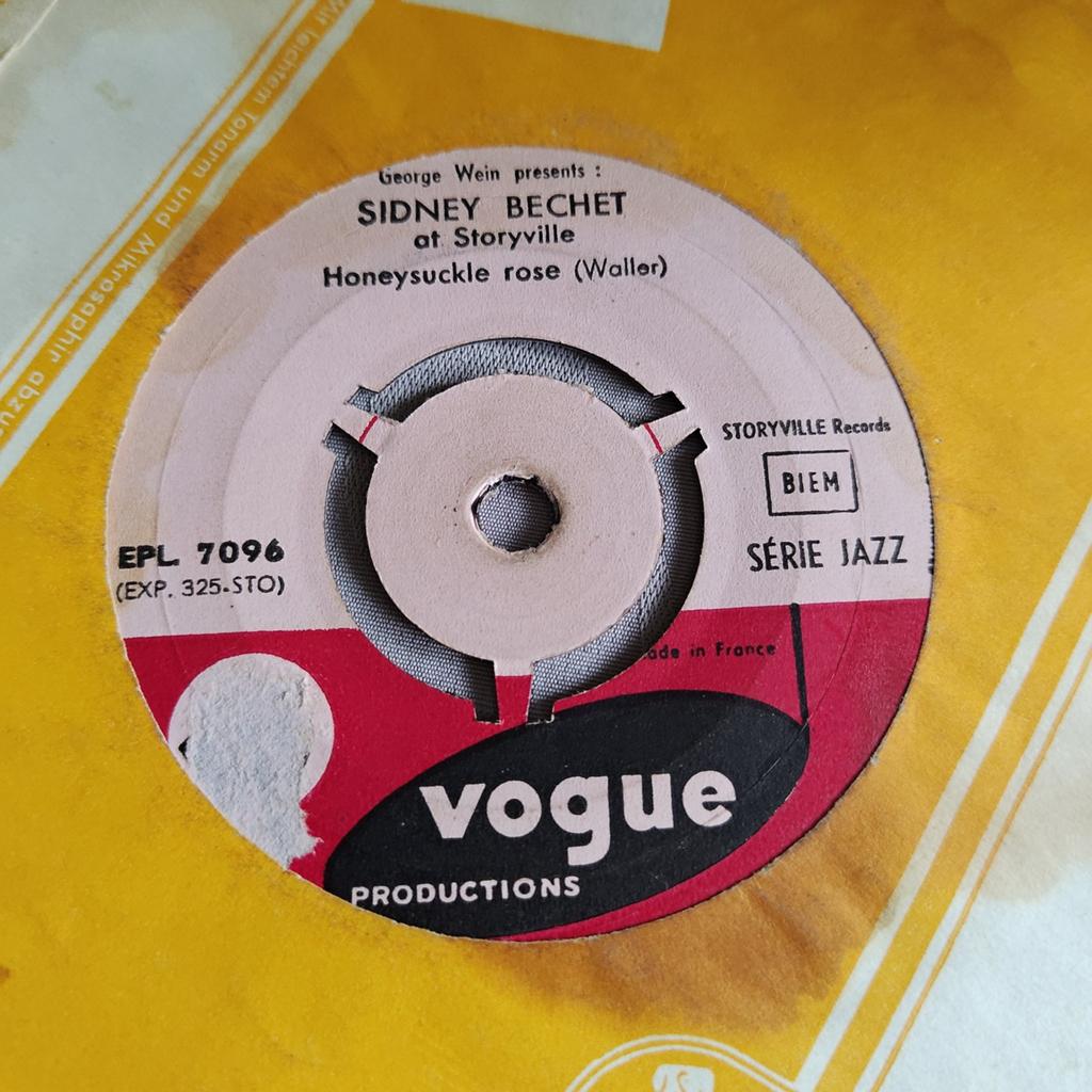 Sidney Bechet at Storyville - Honeysuckle Rose / Indiana, Ophalen of Verzenden, Gebruikt, 7 inch