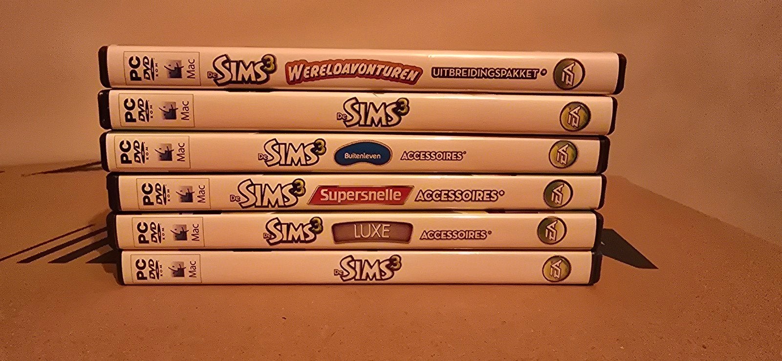 De Sims 3 + Uitbreidingen PC/Mac - Wereldavonturen, Luxe, Spelcomputers en Games, 1 speler, Ophalen of Verzenden, Zo goed als nieuw