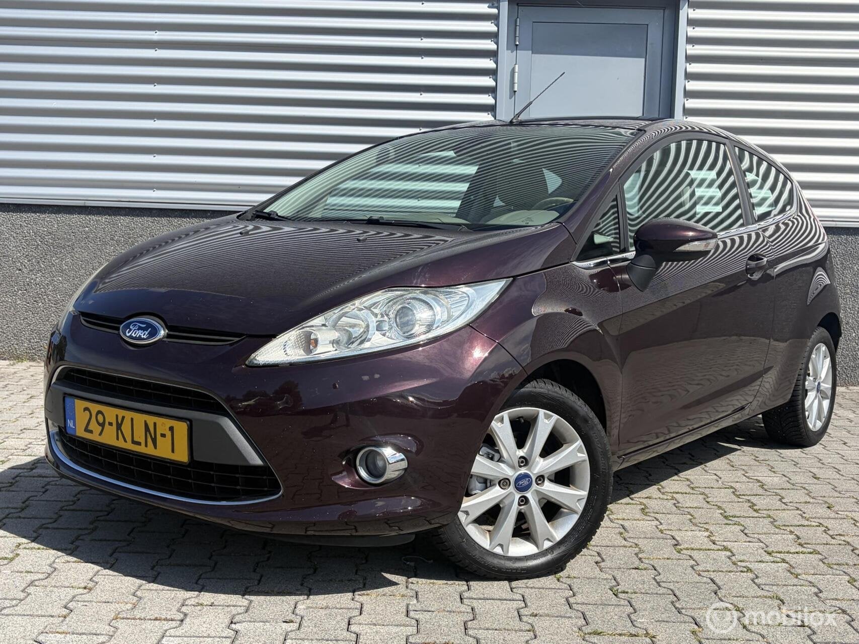 Ford Fiesta 1.25 Ghia Airco-Cruise-Luce uitvoering, Auto's, Voorwielaandrijving, Euro 5, Stof, 82 pk