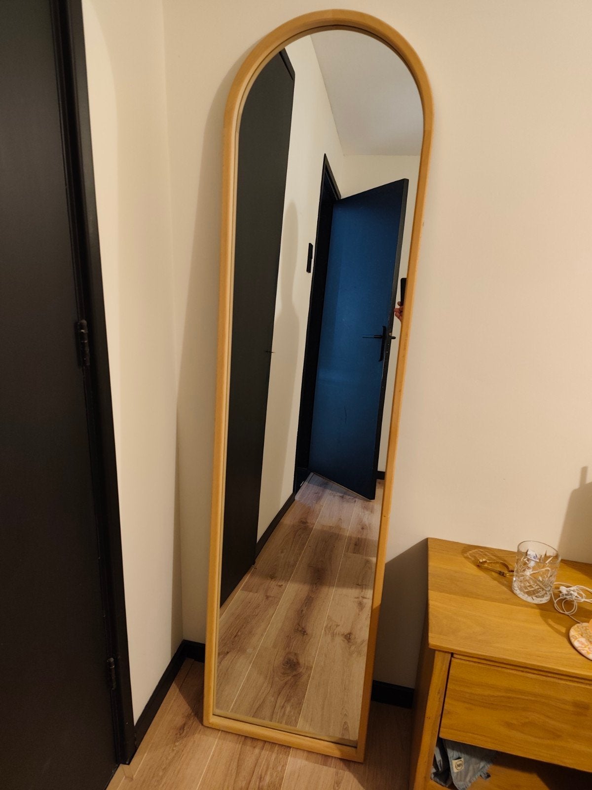 Zara Home wandspiegel met elegant houten frame, Ophalen, Minder dan 50 cm, Zo goed als nieuw, Overige vormen