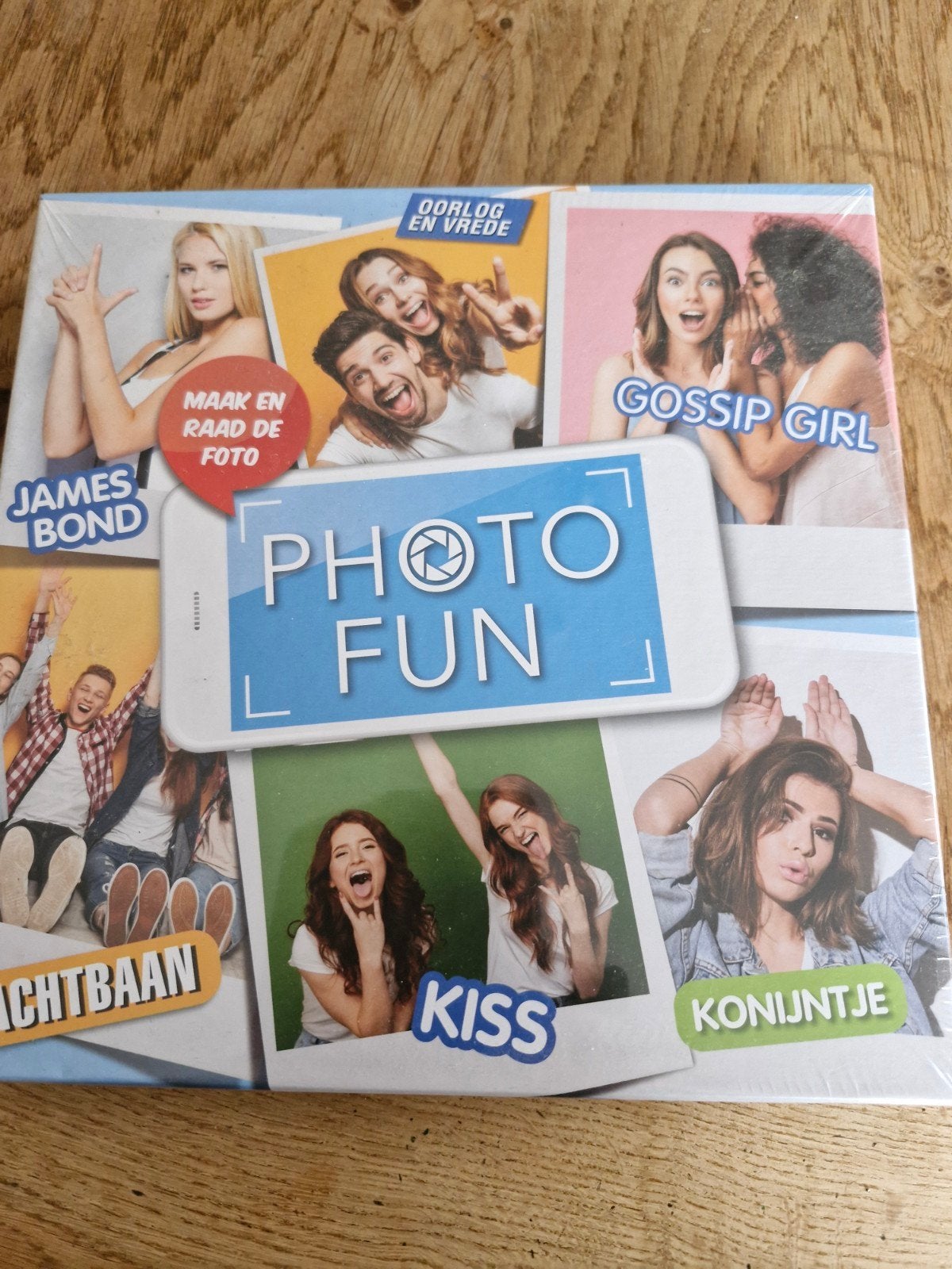 Photo Fun: Hilarisch Raadspel met Foto-Opdrachten, Hobby en Vrije tijd, Gezelschapsspellen | Bordspellen, Vijf spelers of meer