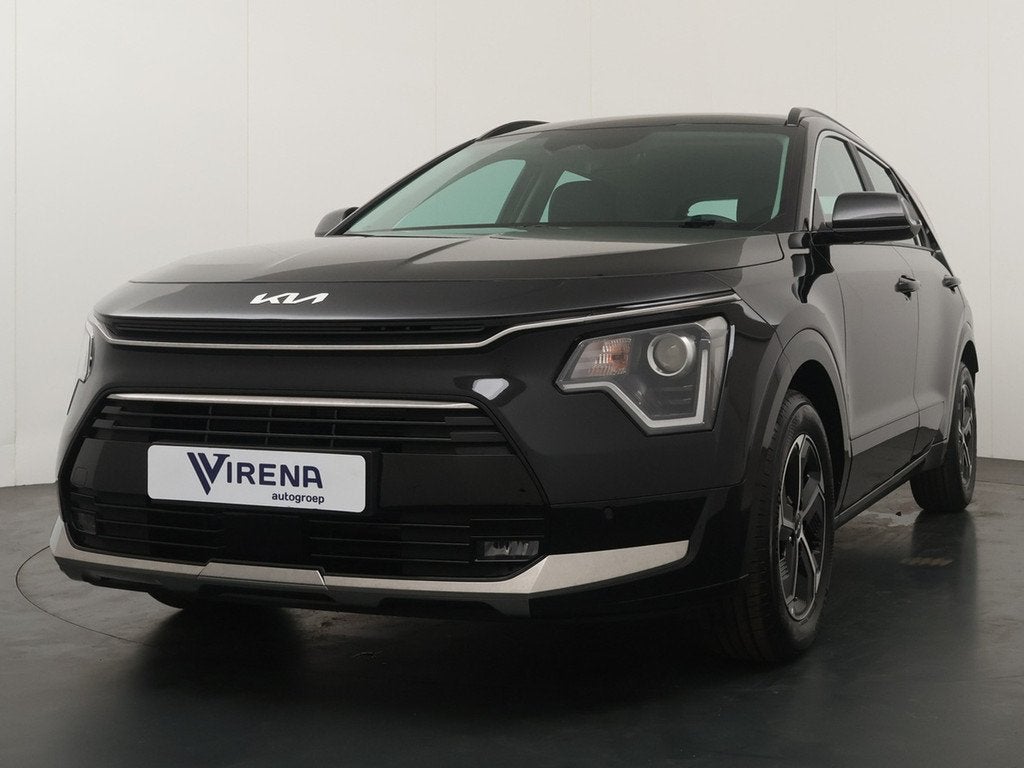 Kia Niro 1.6 GDi Hybrid DynamicLine - €5.000,- voordeel -, Auto's, Kia, 1374 kg, Zwart, Leder en Stof, Zwart