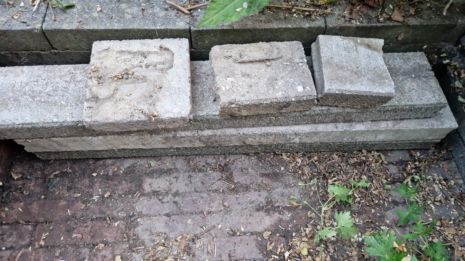 Opsluitbanden, Tuin en Terras, Ophalen, 100 tot 200 cm, Overige typen, Minder dan 25 cm