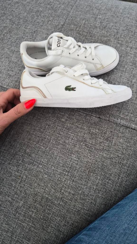 Witte Lacoste sneakers maat 29, Jongen of Meisje, Schoenen, Ophalen of Verzenden, Zo goed als nieuw