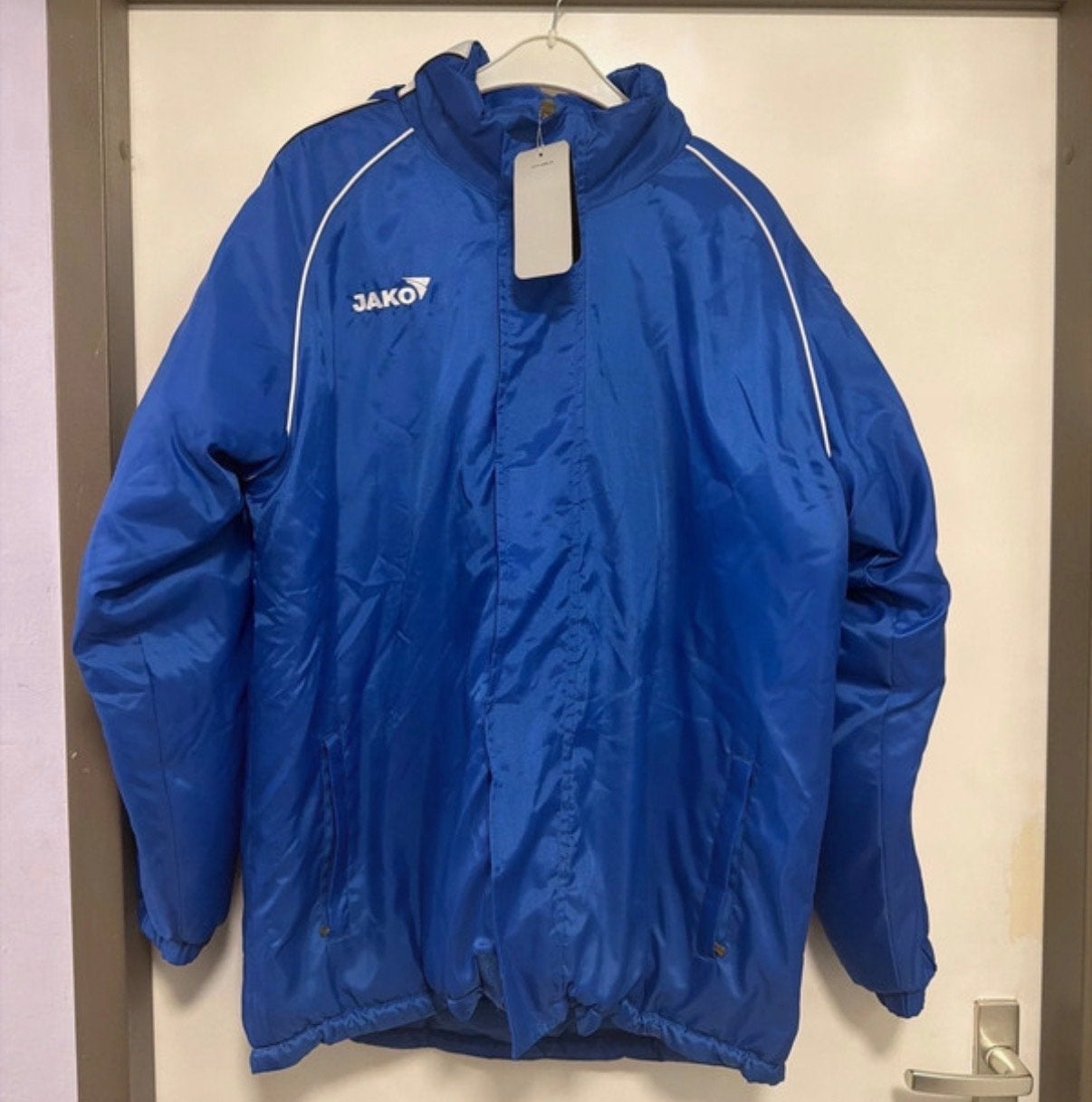 Jako sportjas/winterjas - Blauw - Maat M, Kleding | Heren, Jassen | Winter, Verzenden, Nieuw, Maat 48/50 (M), Blauw