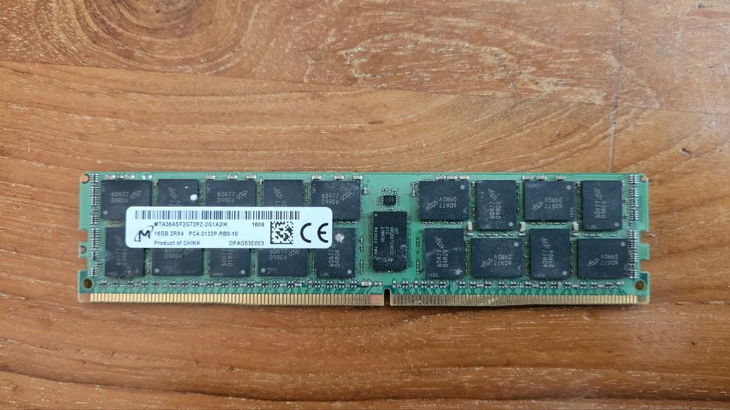 16GB DDR4 ECC Server RAM Micron PC4-2133P, Computers en Software, RAM geheugen, Server, DDR4, Ophalen of Verzenden, Zo goed als nieuw