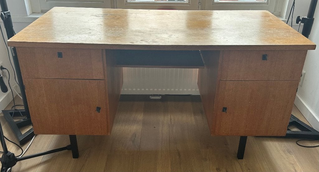 Vintage houten bureau, Huis en Inrichting, Ophalen, Met lades, Gebruikt, Hout