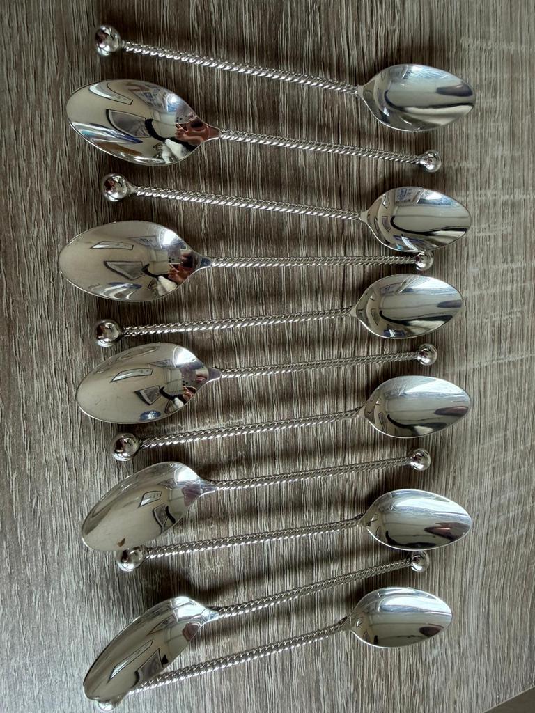 Verzilverde bestekset: koffielepels, gebaksvorkjes, ijslepel, Antiek en Kunst, Antiek | Bestek, Ophalen of Verzenden