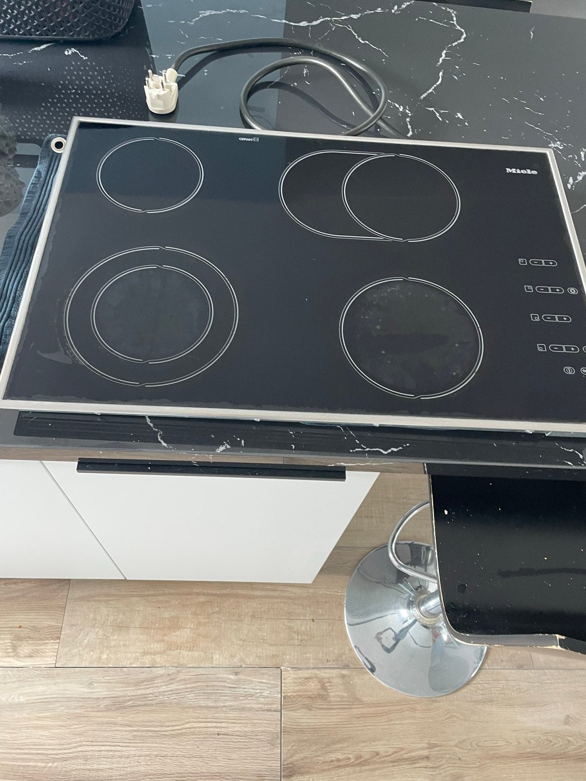 Miele keramische kookplaat - Gebruikt, Ophalen, Gebruikt, 4 kookzones, Vrijstaand