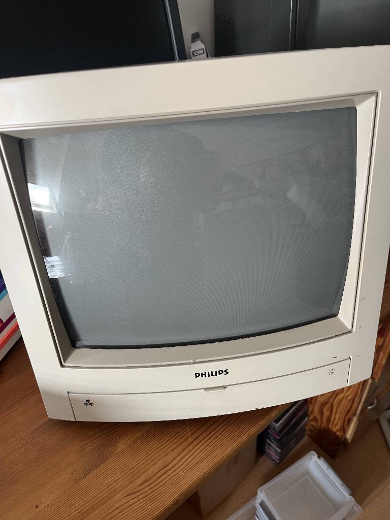 Philips CM8833-II CRT Monitor - defect, Computers en Software, Monitoren, Ophalen, Philips, Overige typen, Niet werkend