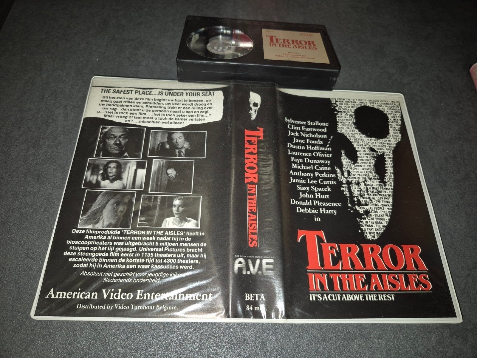 TERROR IN THE AISLES OP BETAMAX. HORROR OP A.V.E., Vanaf 16 jaar, Ophalen of Verzenden, Zo goed als nieuw, Horror