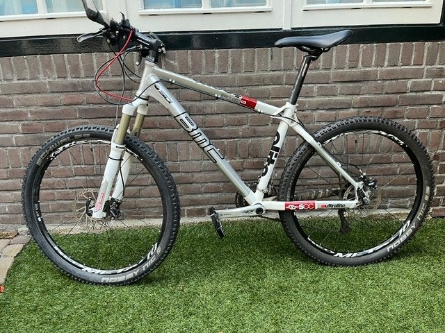 mountainbike BMC Elite Team 03, framemaat 17, 26 inch wielen, Gebruikt, Hardtail, Schijfrem, Ophalen