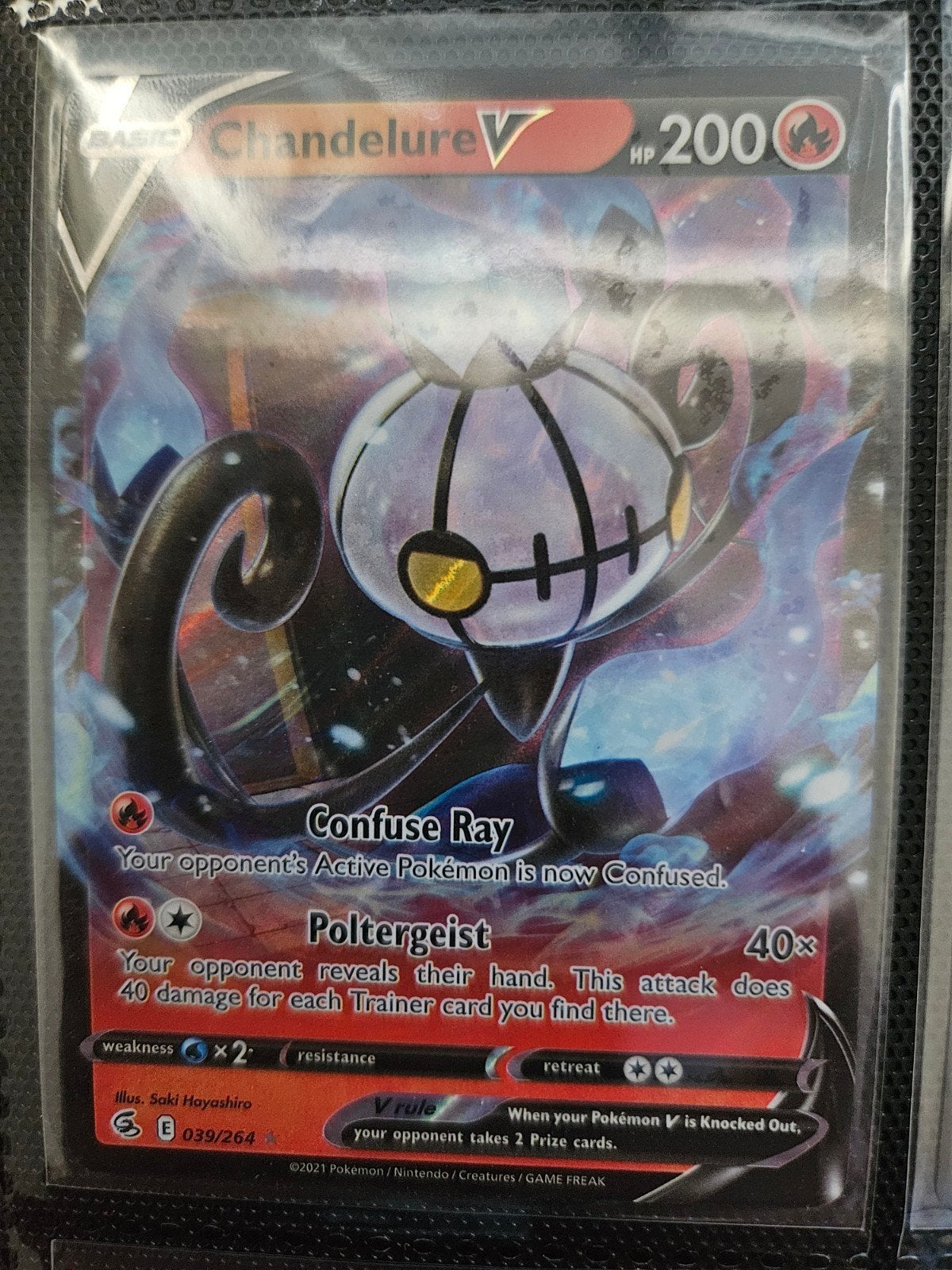 Pokemon Chandelure V 039/264 Fusion Strike, Ophalen of Verzenden, Zo goed als nieuw, Losse kaart, Foil