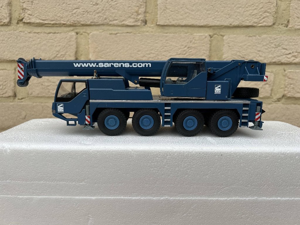 Sarens  Liebherr LTM 1060/2 Conrad 2094 1/50, Verzenden, Gebruikt, Hijskraan, Tractor of Landbouw, Conrad