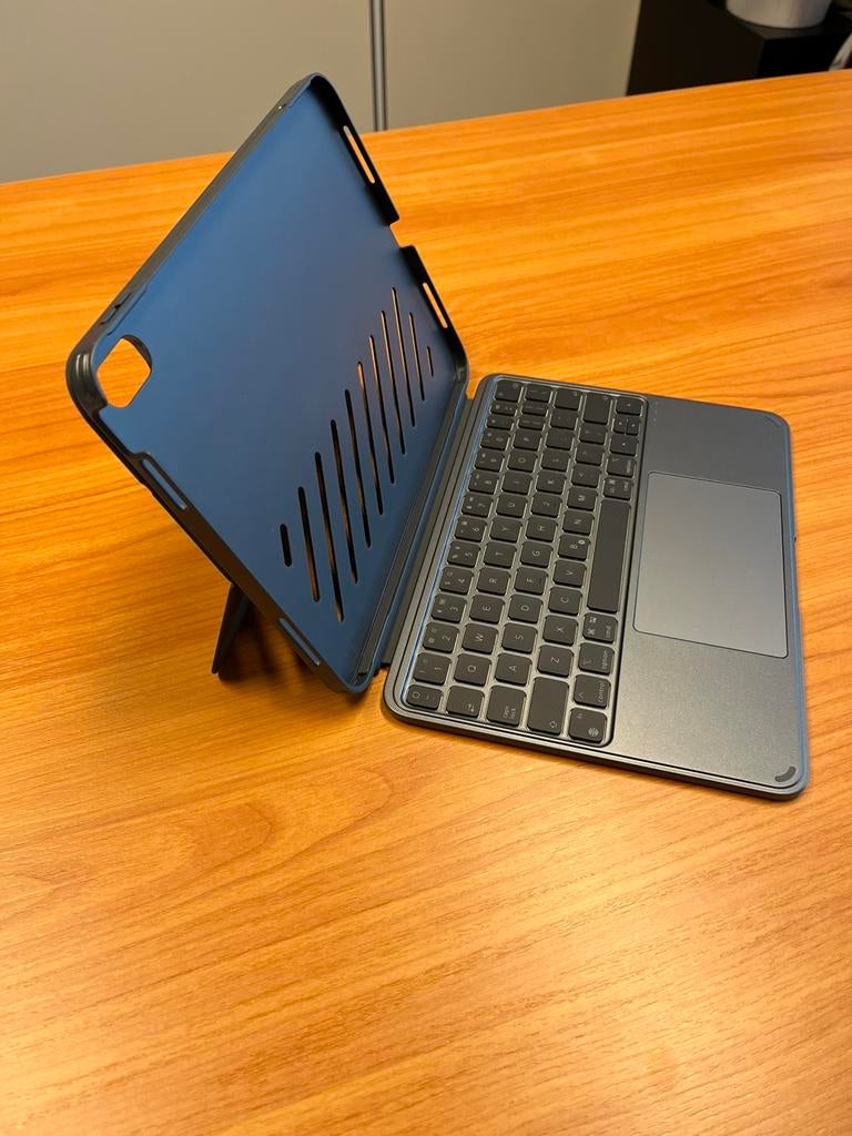 ESR Shift iPad 10 (2022) keyboard case, 11 inch, Nieuw, Bescherming voor- en achterkant, Ophalen of Verzenden