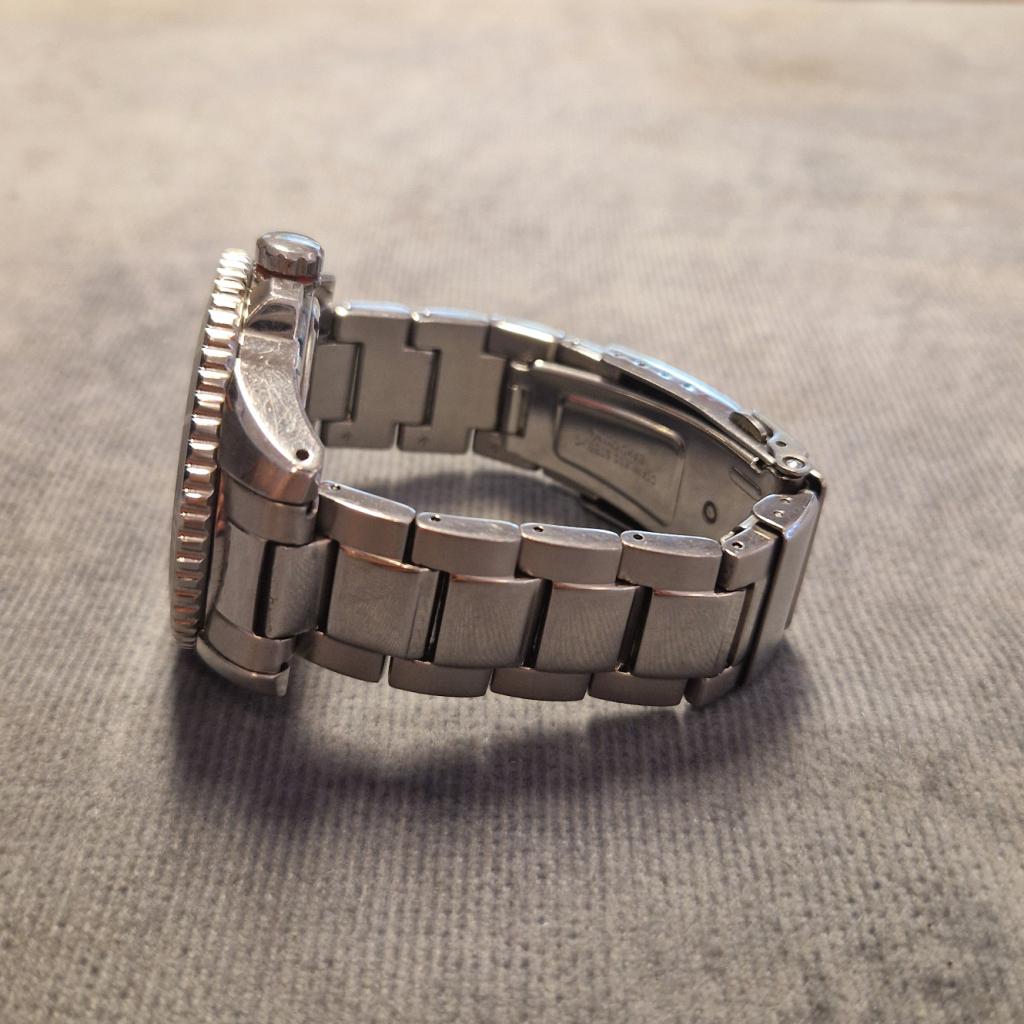 Seiko V157-0BT0 Special Edition Duikhorloge 200m, Sieraden, Tassen en Uiterlijk, Horloges | Heren, Seiko, Zo goed als nieuw, Support@seiko.com