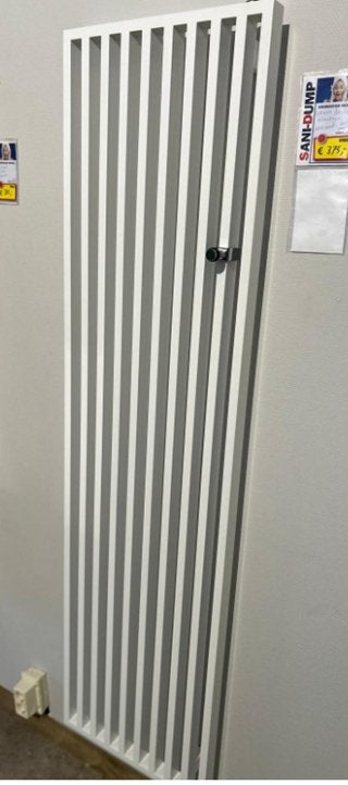 Vasco Arche Wit, Doe-het-zelf en Verbouw, Verwarming en Radiatoren, Radiator, Niet ingevuld, Minder dan 60 cm, Zo goed als nieuw
