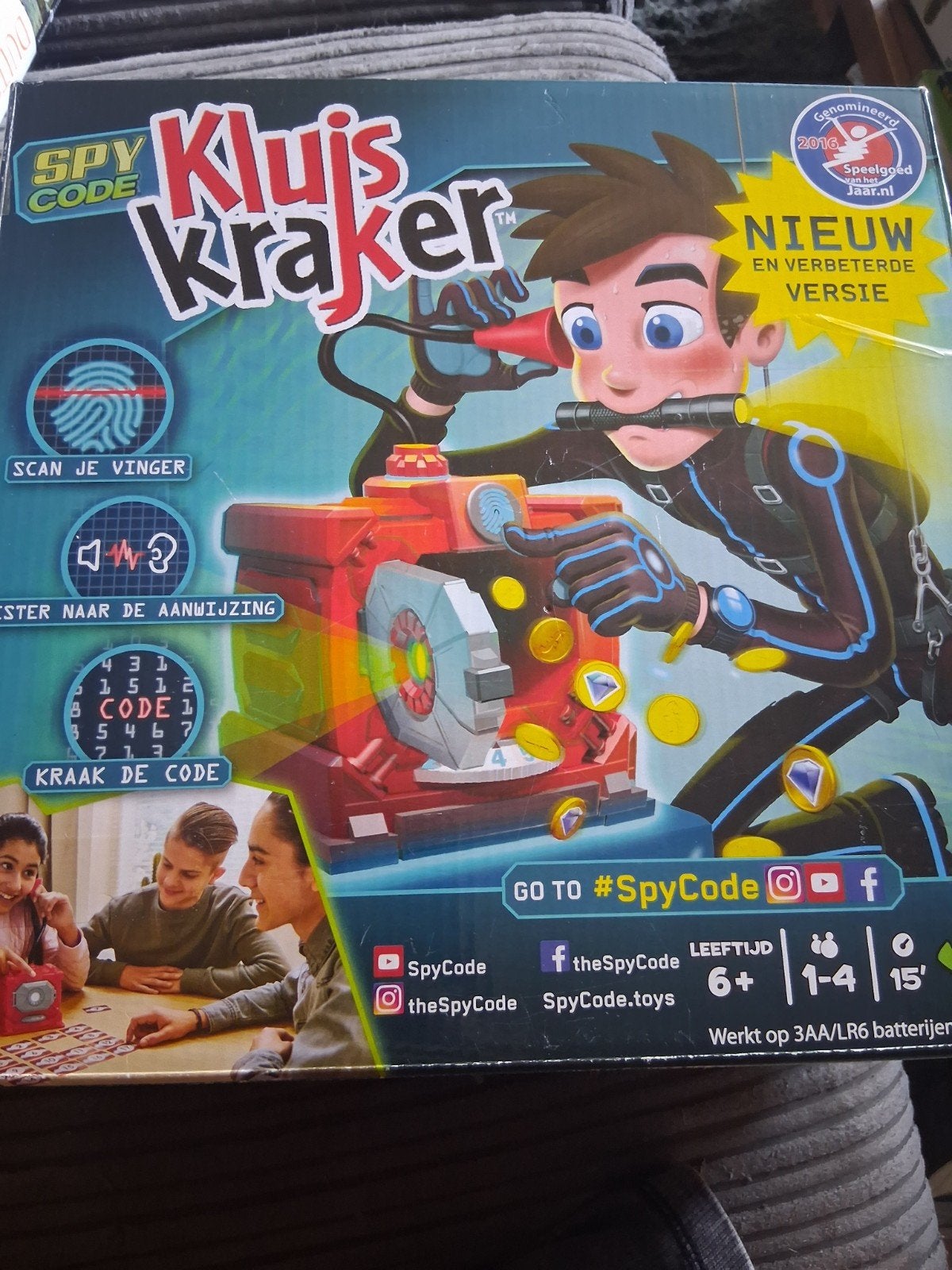 Kluiskraker, Ophalen of Verzenden, Zo goed als nieuw