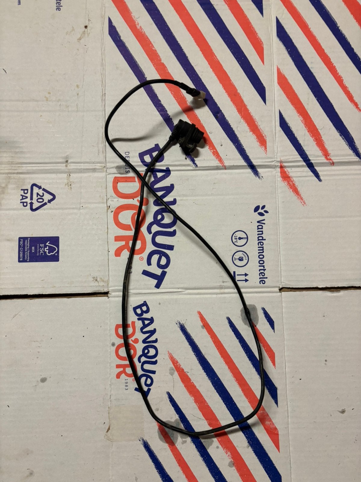 Snelheidssensor/wielsensor voor honda hm 50 en vent 50, Fietsen en Brommers, Ophalen of Verzenden